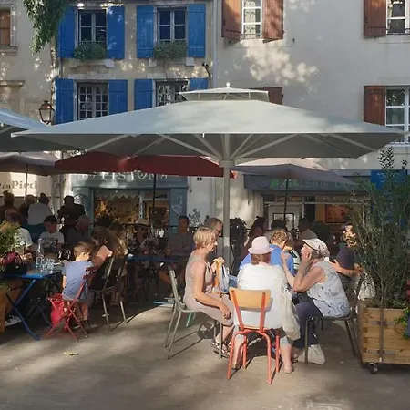 Les Estrelles Apartment